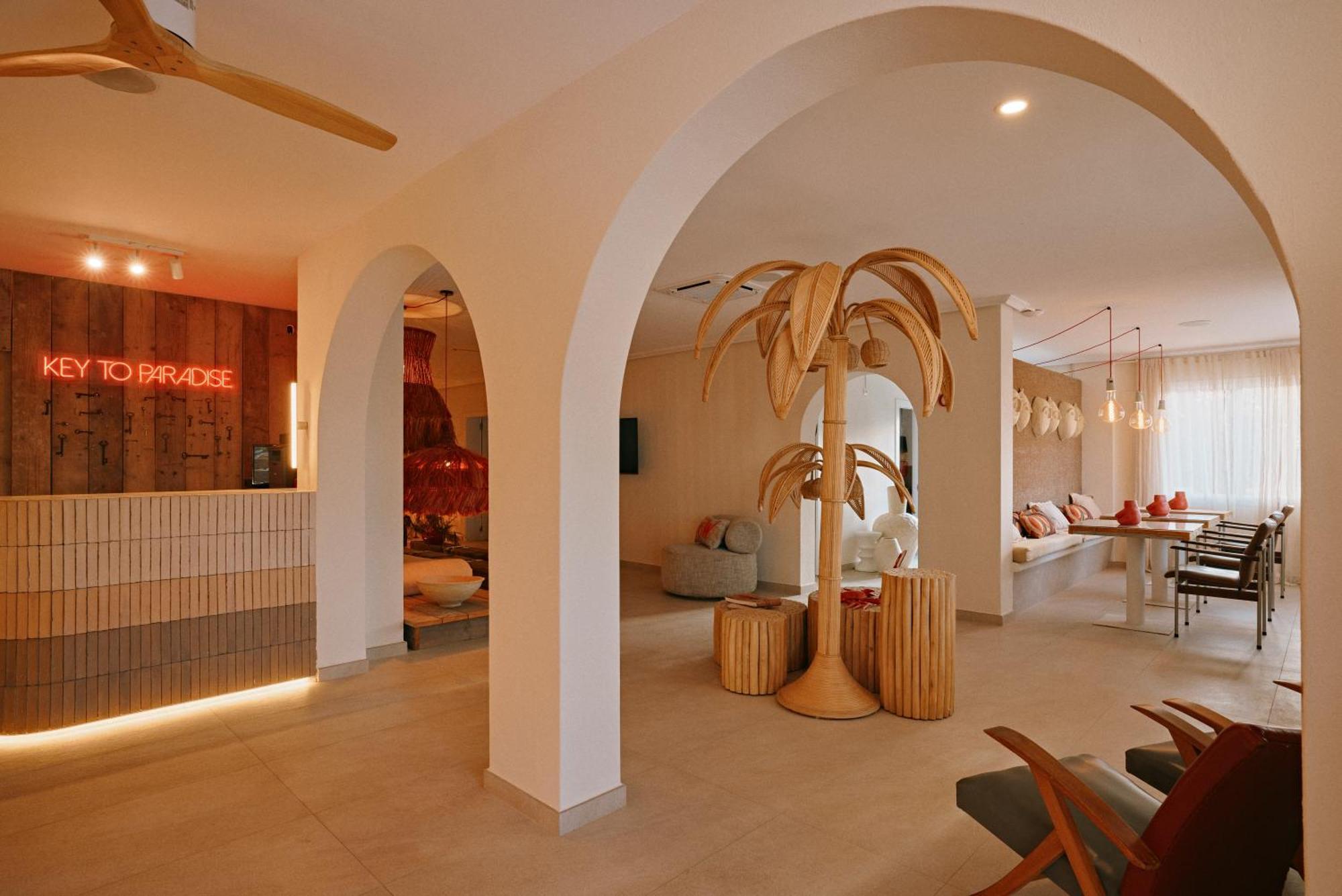 Secret Oasis Ibiza-only Adults 2*